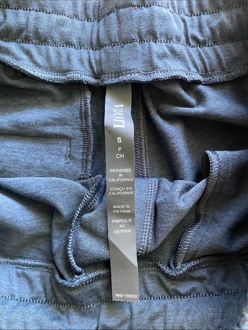Vuori ponto dream knit shorts blue men’s small. NWOT - Picture 4 of 6
